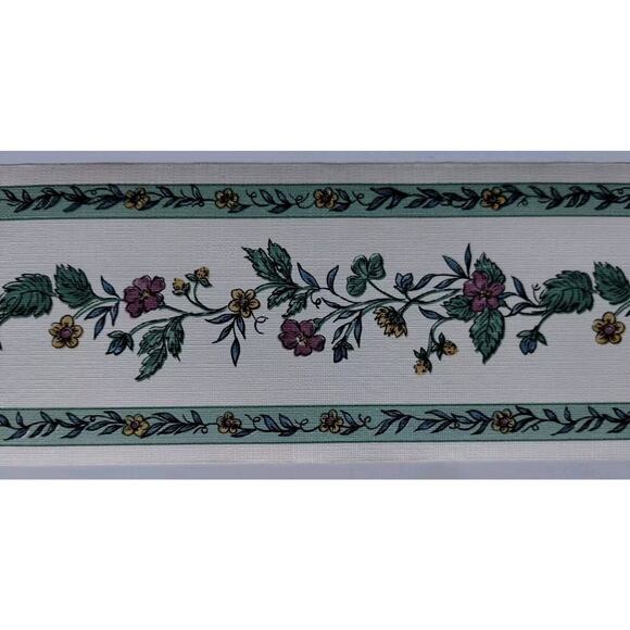 Sanitas Classic Series - Pre-pasted Vinyl Border 15 ft - Maroon Yellow Flowers - Picture 2 of 5